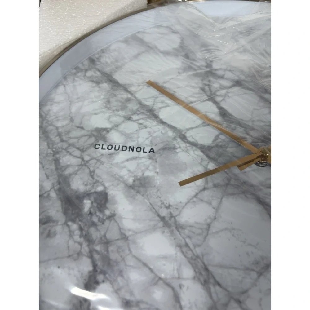 Cloudnola brand new